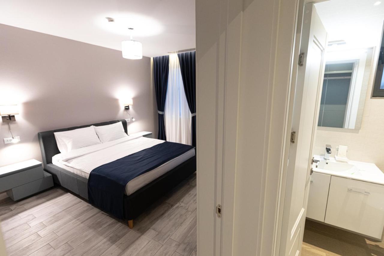 Omnia Apartments Iasi Exterior photo
